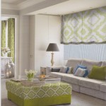 salon con estores en verde